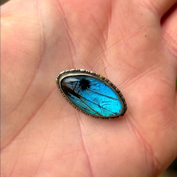 1950s butterfly  Blue and Silver Brooch vintage real platinum plated beach scene - Picture 1 of 5